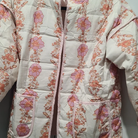 Floral Quilted Chore Barn Jacket Puffer - Picture 3 of 8
